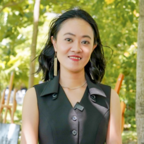 Dr. Trang Huynh